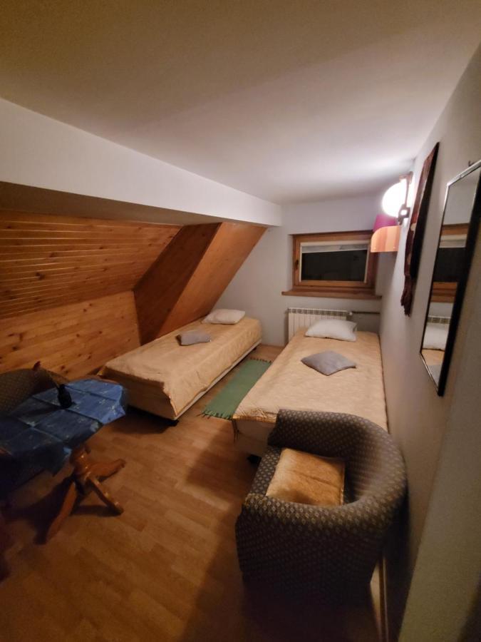Helena Homestay *