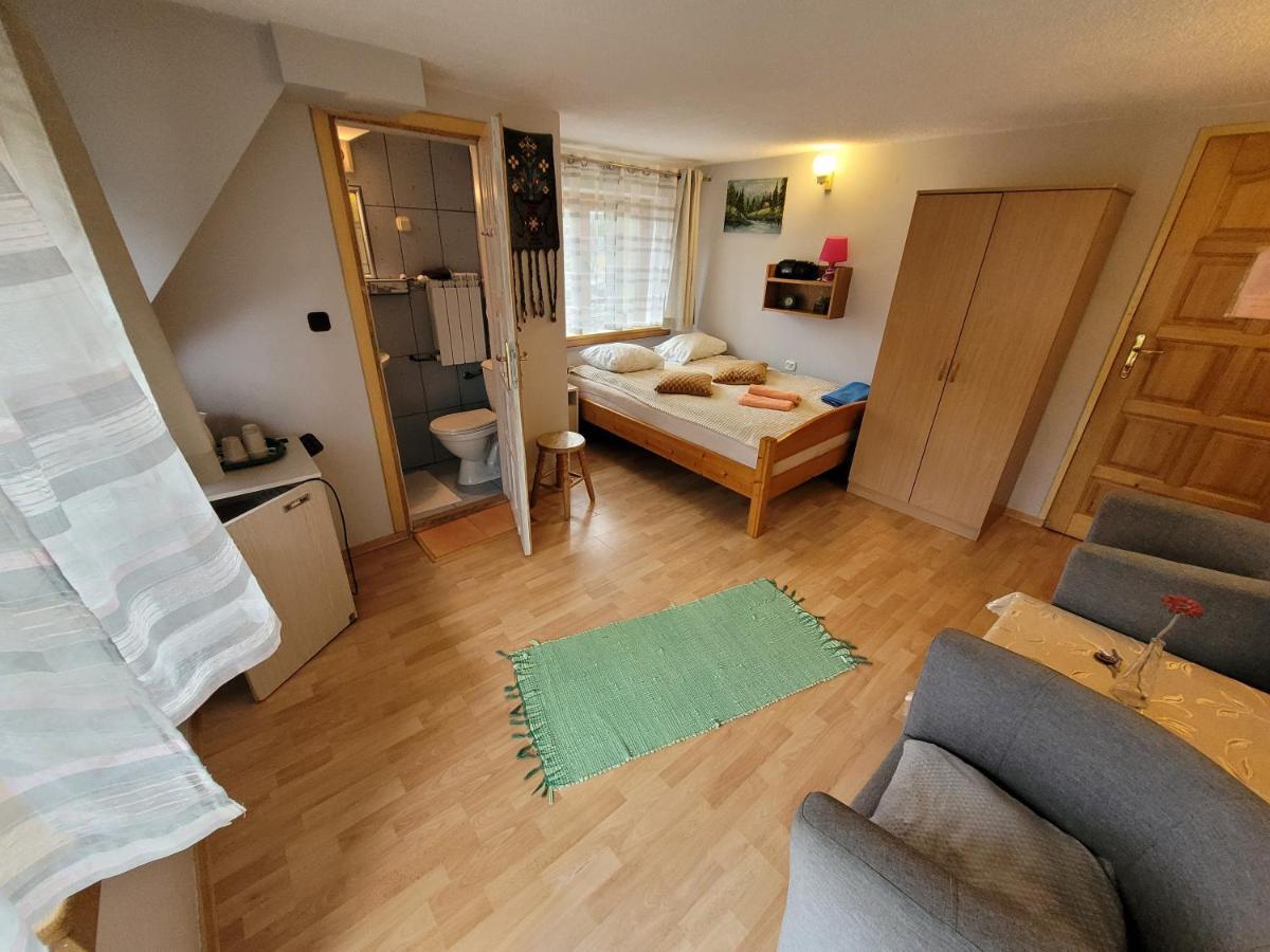 Helena Homestay *